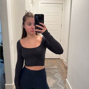 Black Ribbed Long Sleeve Crop Top